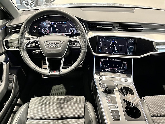 Audi A6 8 of 14