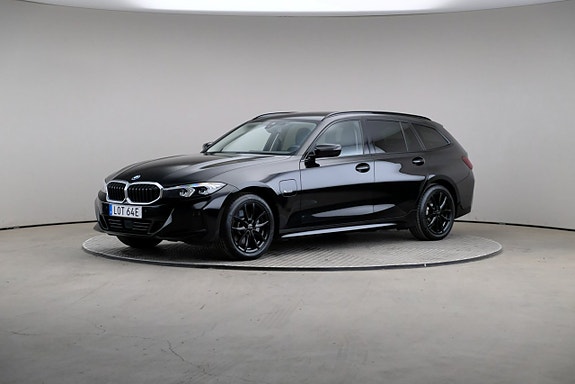 BMW 330e