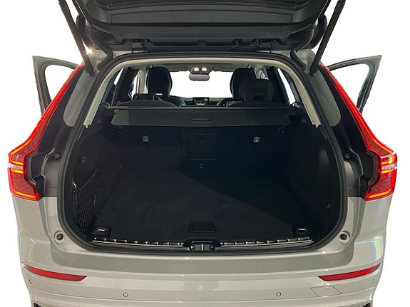 Volvo XC60 14 of 16
