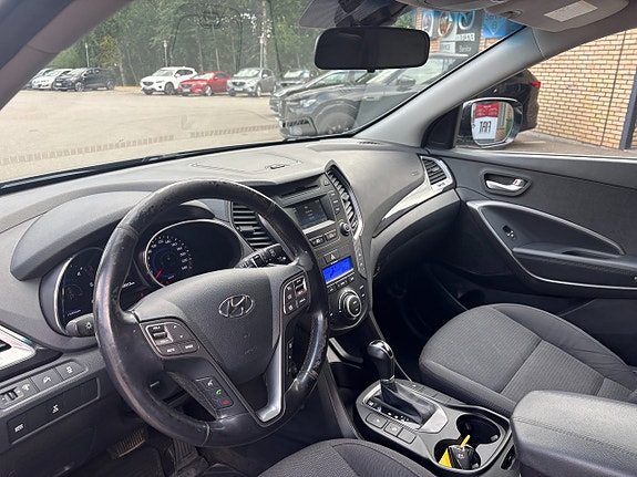 Hyundai Santa Fe 10 of 21