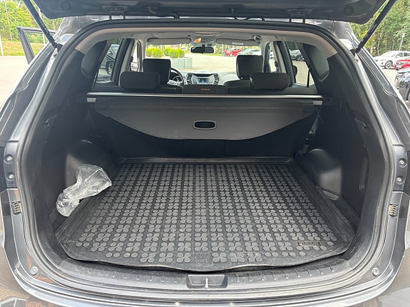 Hyundai Santa Fe 14 of 21