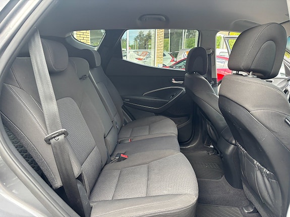 Hyundai Santa Fe 15 of 21