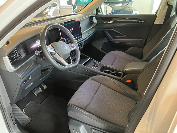 Volkswagen Tayron 7 of 22