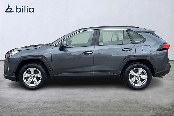 Toyota RAV4 3 of 21