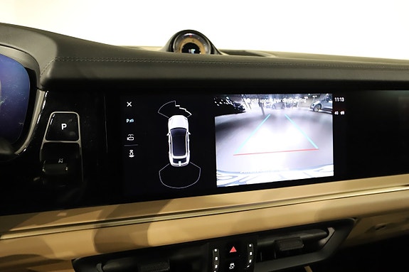 Porsche Cayenne 18 of 25