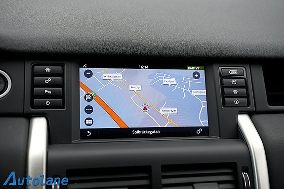 Land Rover Discovery Sport 27 of 30