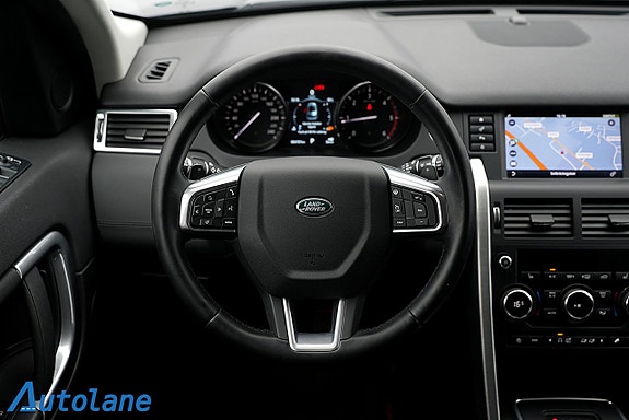 Land Rover Discovery Sport 18 of 30