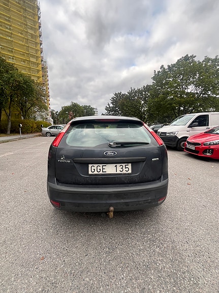 Ford Focus 4 of 6