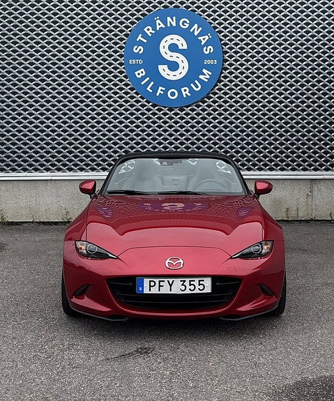 Mazda MX-5 6 of 25