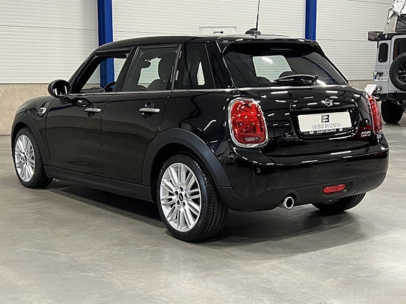 MINI Cooper 5 of 22