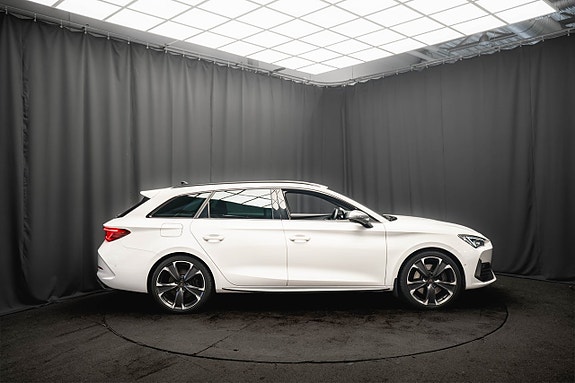 Cupra Leon 6 of 23
