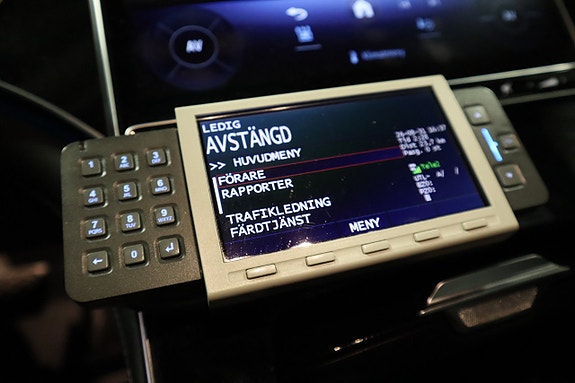 Mercedes-Benz EQE300 20 of 22