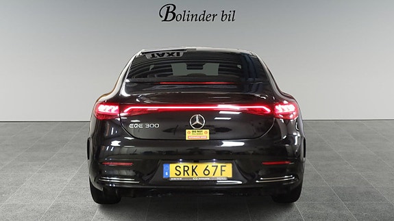 Mercedes-Benz EQE300 6 of 22