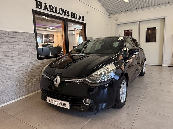 Renault Clio 11 of 18