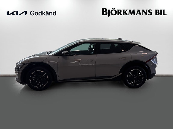 Kia EV6 4 of 14