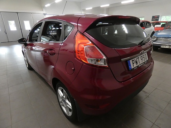 Ford Fiesta 4 of 16
