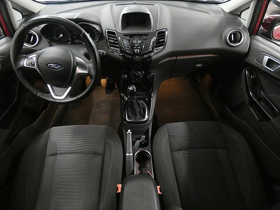 Ford Fiesta 12 of 16