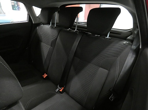 Ford Fiesta 14 of 16