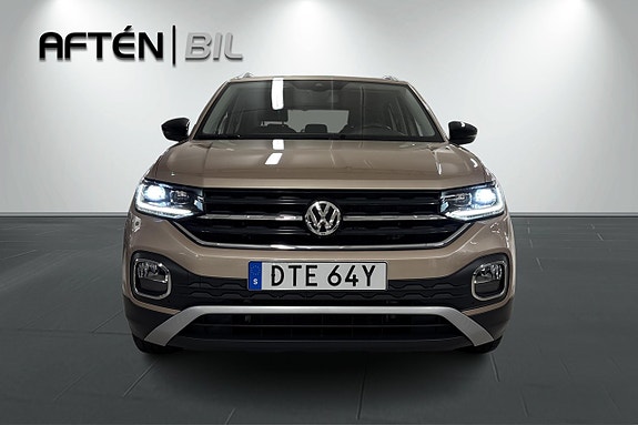 Volkswagen T-Cross 3 of 18
