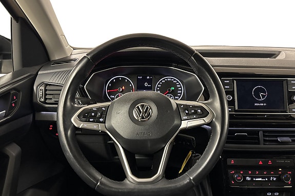Volkswagen T-Cross 13 of 18