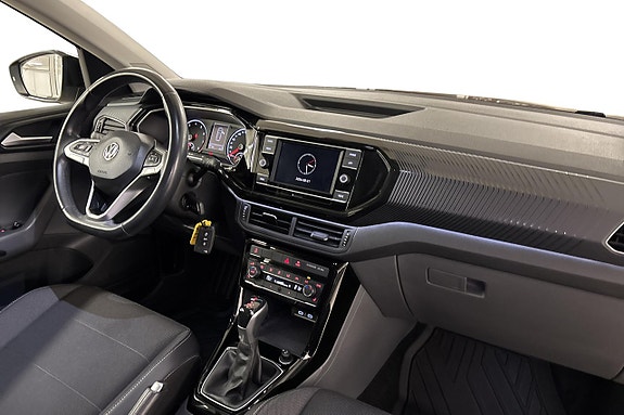 Volkswagen T-Cross 16 of 18