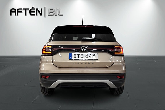 Volkswagen T-Cross 8 of 18