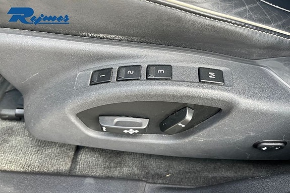 Volvo XC60 7 of 27