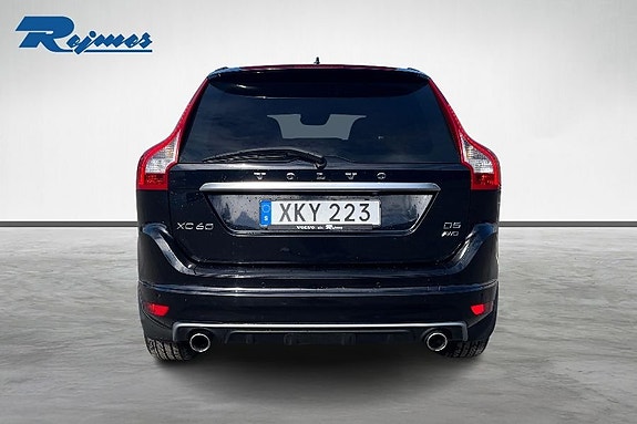 Volvo XC60 4 of 27