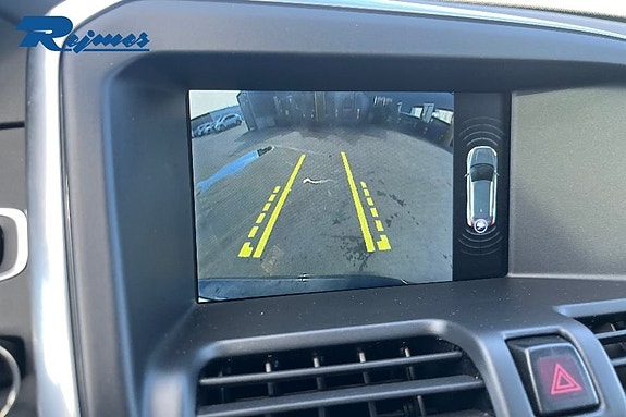 Volvo XC60 15 of 27