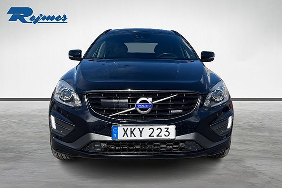 Volvo XC60 5 of 27