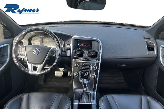 Volvo XC60 9 of 27