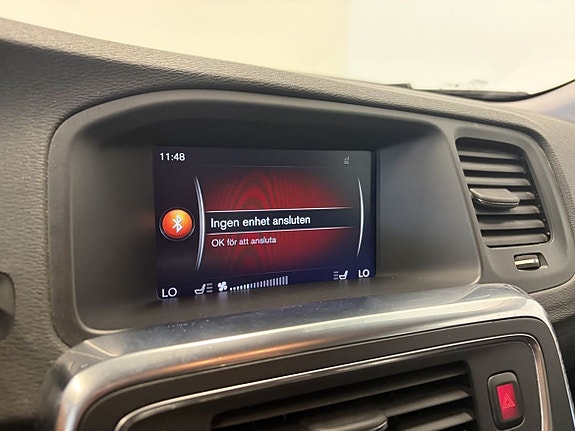 Volvo V60 Cross Country 18 of 20