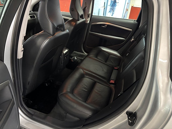 Volvo V70 6 of 6