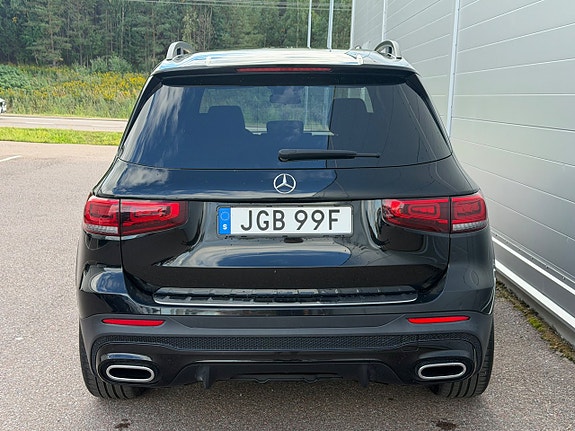 Mercedes-Benz GLB200 d 6 of 15