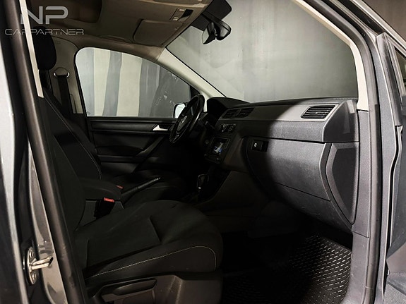 Volkswagen Caddy 5 of 16