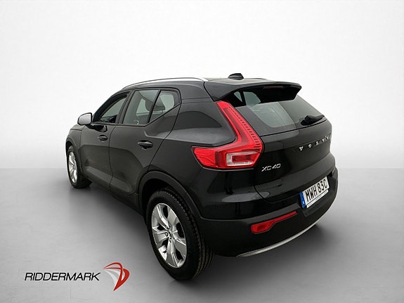 Volvo XC40 5 of 30