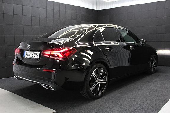 Mercedes-Benz A200 d 6 of 20