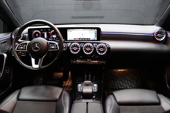 Mercedes-Benz A200 d 12 of 20