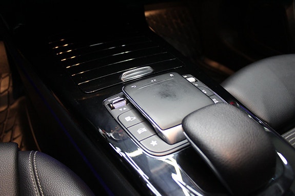 Mercedes-Benz A200 d 15 of 20