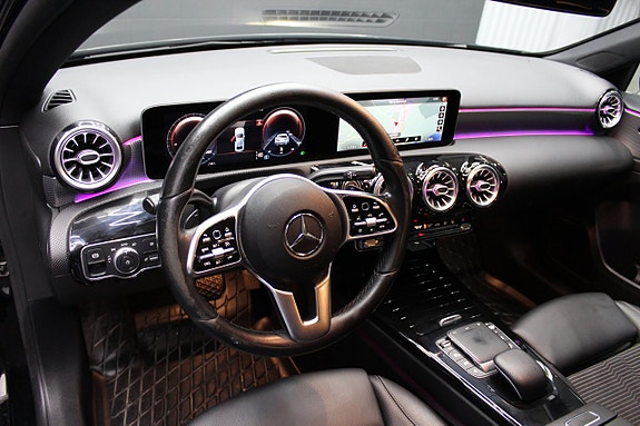 Mercedes-Benz A200 d 10 of 20