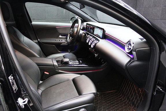 Mercedes-Benz A200 d 11 of 20