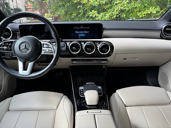 Mercedes-Benz A180 15 of 29