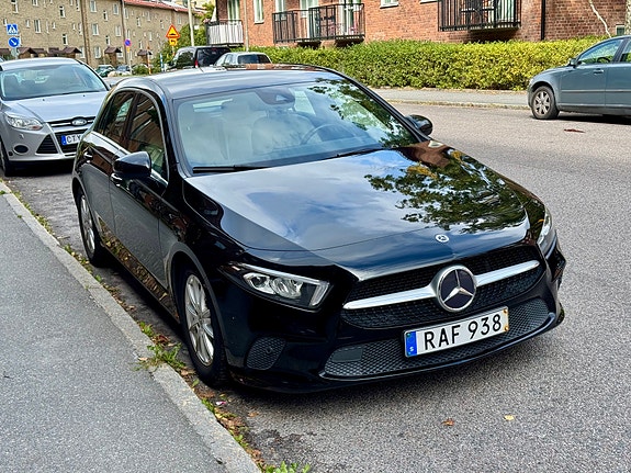 Mercedes-Benz A180 11 of 29
