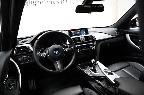 BMW 320d 3 of 26