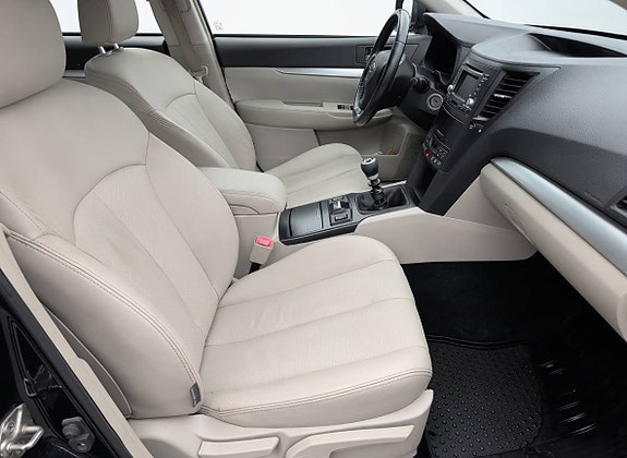 Subaru Legacy 6 of 7