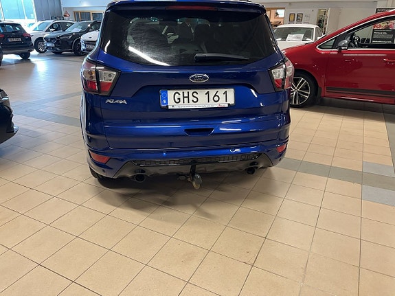Ford Kuga 11 of 11