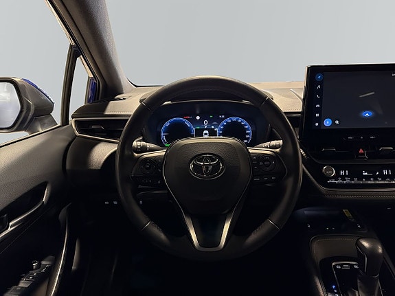Toyota Corolla 9 of 13