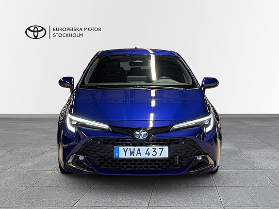 Toyota Corolla 5 of 13