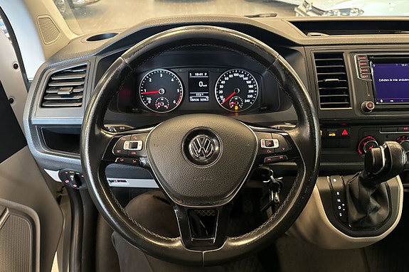 Volkswagen Transporter 17 of 30