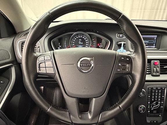 Volvo V40 18 of 18